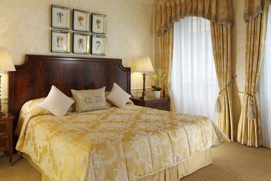 臥室壁紙?jiān)趺催x？達(dá)人來支招