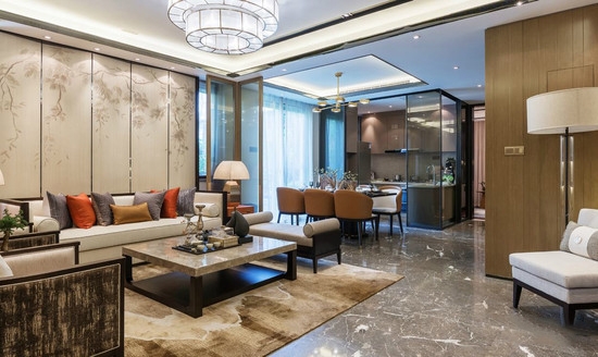 不到兩米七的層高，你還想做什么花樣的吊頂？