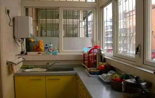 空間不夠，我想把陽臺改成廚房，聽師傅說要滿足這三項才行！