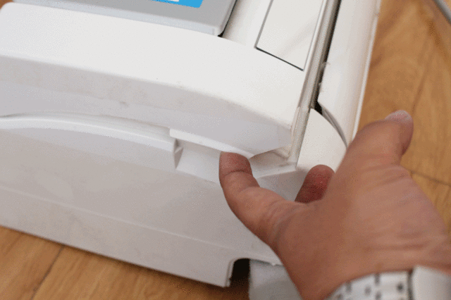 原來(lái)空調(diào)要這么清洗才徹底，趁天熱之前趕緊洗一遍再用！