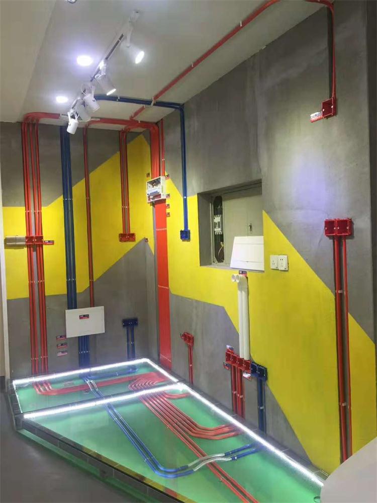 1544526271.jpg 8.jpg