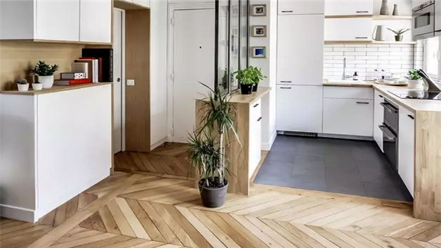 就因?yàn)殚T(mén)口有它窮字當(dāng)頭，壓財(cái)三代窮一輩子！想要翻身沒(méi)門(mén)！