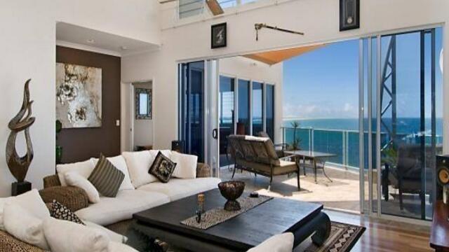 還傻呵呵的這樣擺放沙發(fā)，你真是沒救了，窮死都沒人可憐你！