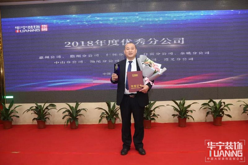 1563952372.jpg 43670.4997250116_3.jpg