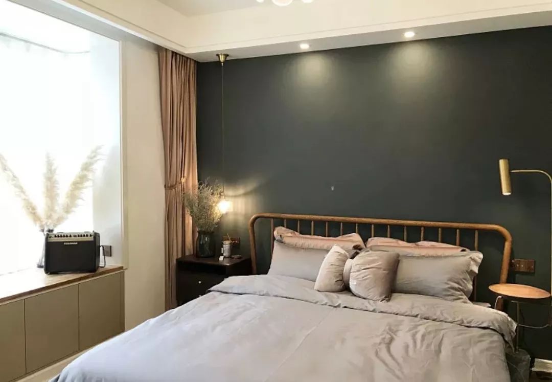 【裝修案例】床頭燈選得對，臥室溫馨好幾倍！