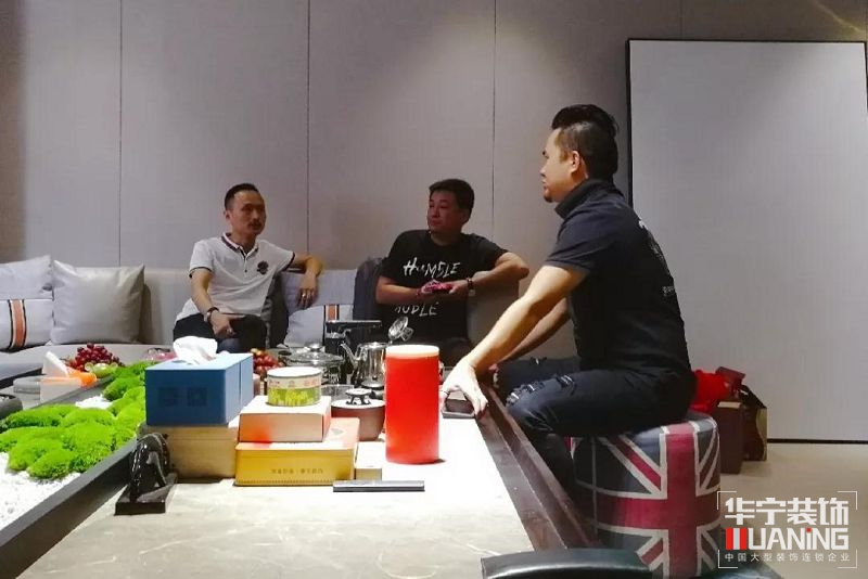 1571805398.jpg 43761.4180132523_8.jpg