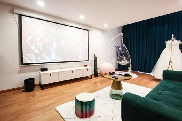 想在家里裝投影儀，幕布安裝方式有哪些？ - 后花園網(wǎng)文 - 家居新聞