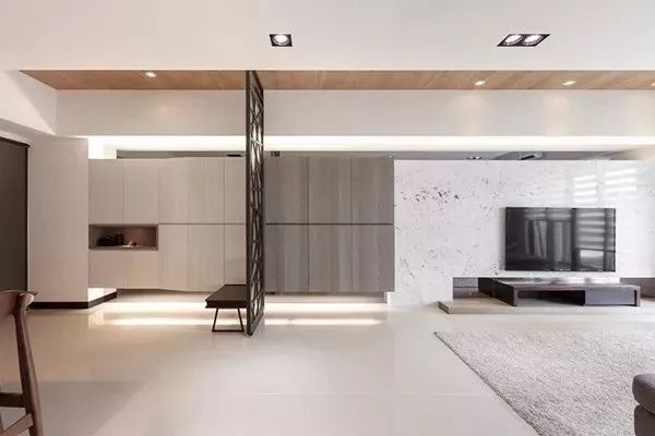 進(jìn)門無玄關(guān)，鞋柜怎么放？ - 后花園網(wǎng)文 - 家居新聞