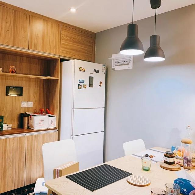 餐邊柜怎么設(shè)計？別糾結(jié)了！看看這些方案吧 - 后花園網(wǎng)文 - 家居新聞