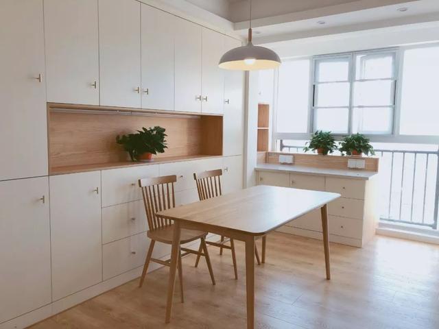 餐邊柜怎么設(shè)計？別糾結(jié)了！看看這些方案吧 - 后花園網(wǎng)文 - 家居新聞