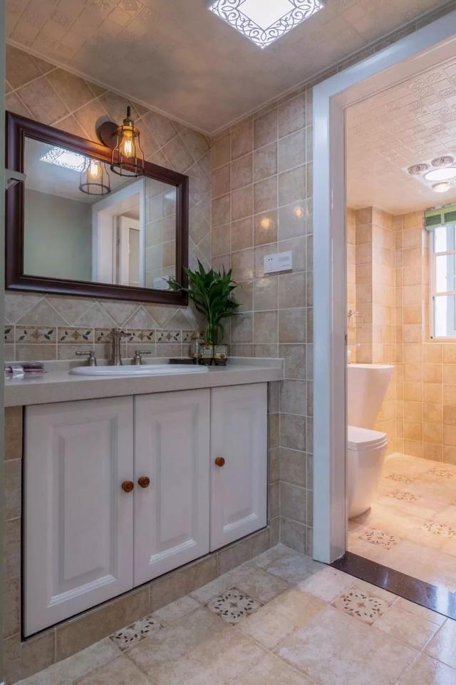 這樣設(shè)計浴室鏡，好用又好看！ - 后花園網(wǎng)文 - 家居新聞