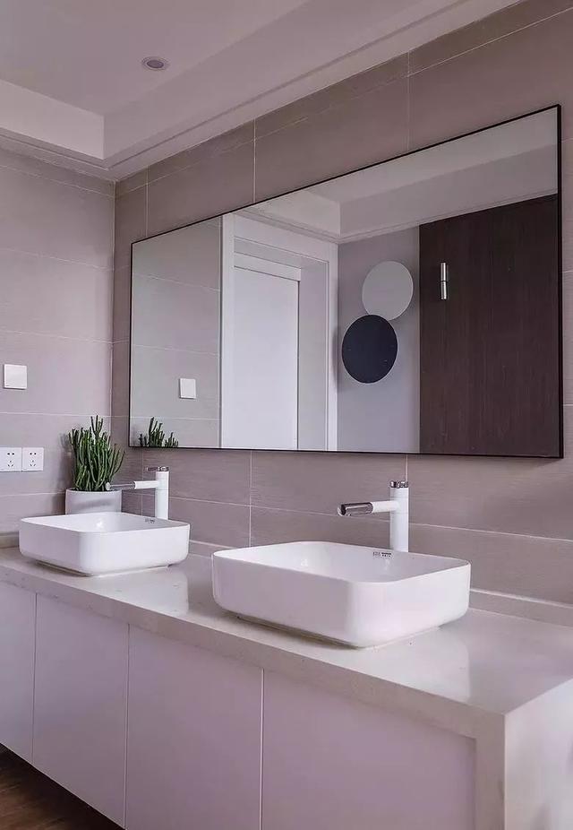 這樣設(shè)計浴室鏡，好用又好看！ - 后花園網(wǎng)文 - 家居新聞