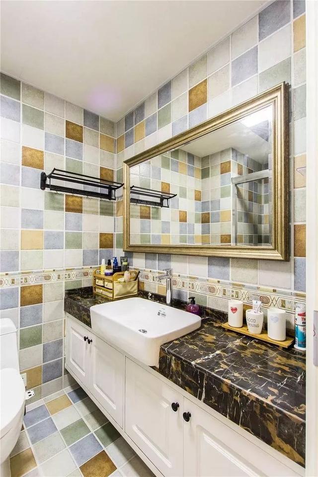 這樣設(shè)計浴室鏡，好用又好看！ - 后花園網(wǎng)文 - 家居新聞