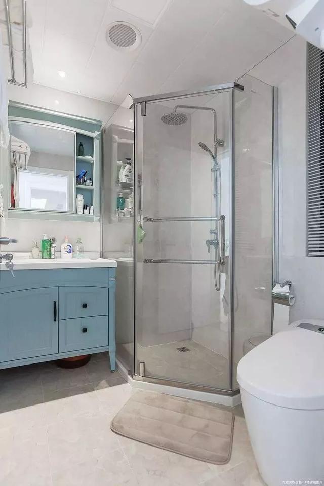 這樣設(shè)計浴室鏡，好用又好看！ - 后花園網(wǎng)文 - 家居新聞