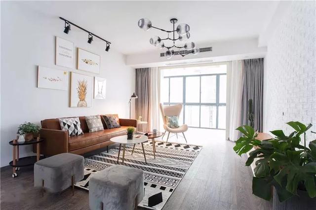 各風(fēng)格「皮沙發(fā)」搭配，你喜歡哪種？ - 后花園網(wǎng)文 - 家居新聞