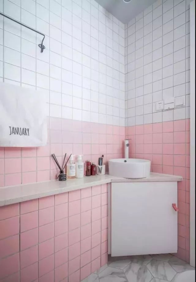 點(diǎn)擊進(jìn)入看圖評(píng)論