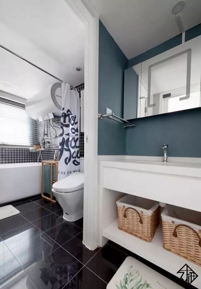 點(diǎn)擊進(jìn)入看圖評(píng)論