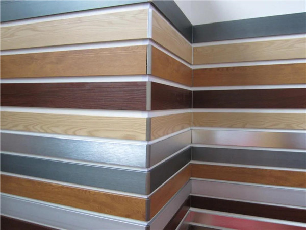  踢腳線 輪廓線 實(shí)用性 美觀程度 家裝過程 