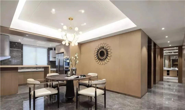  踢腳線 輪廓線 實(shí)用性 美觀程度 家裝過(guò)程 