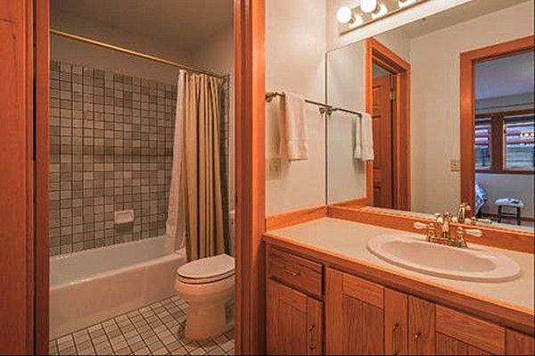 衛(wèi)生間隔斷設(shè)計