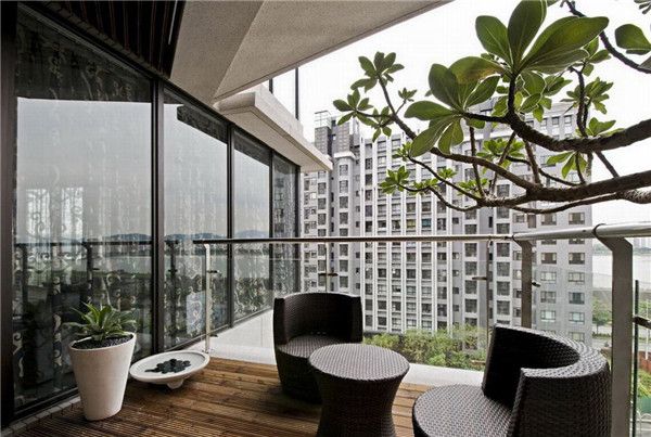 凸陽(yáng)臺(tái)設(shè)計(jì)