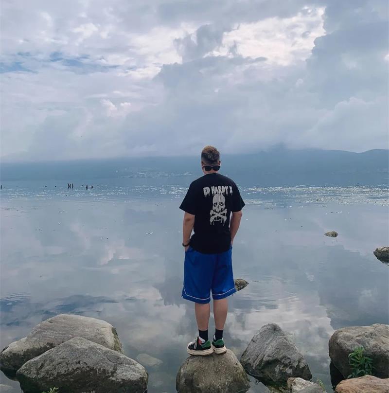 1668827685.jpg 0.jpg