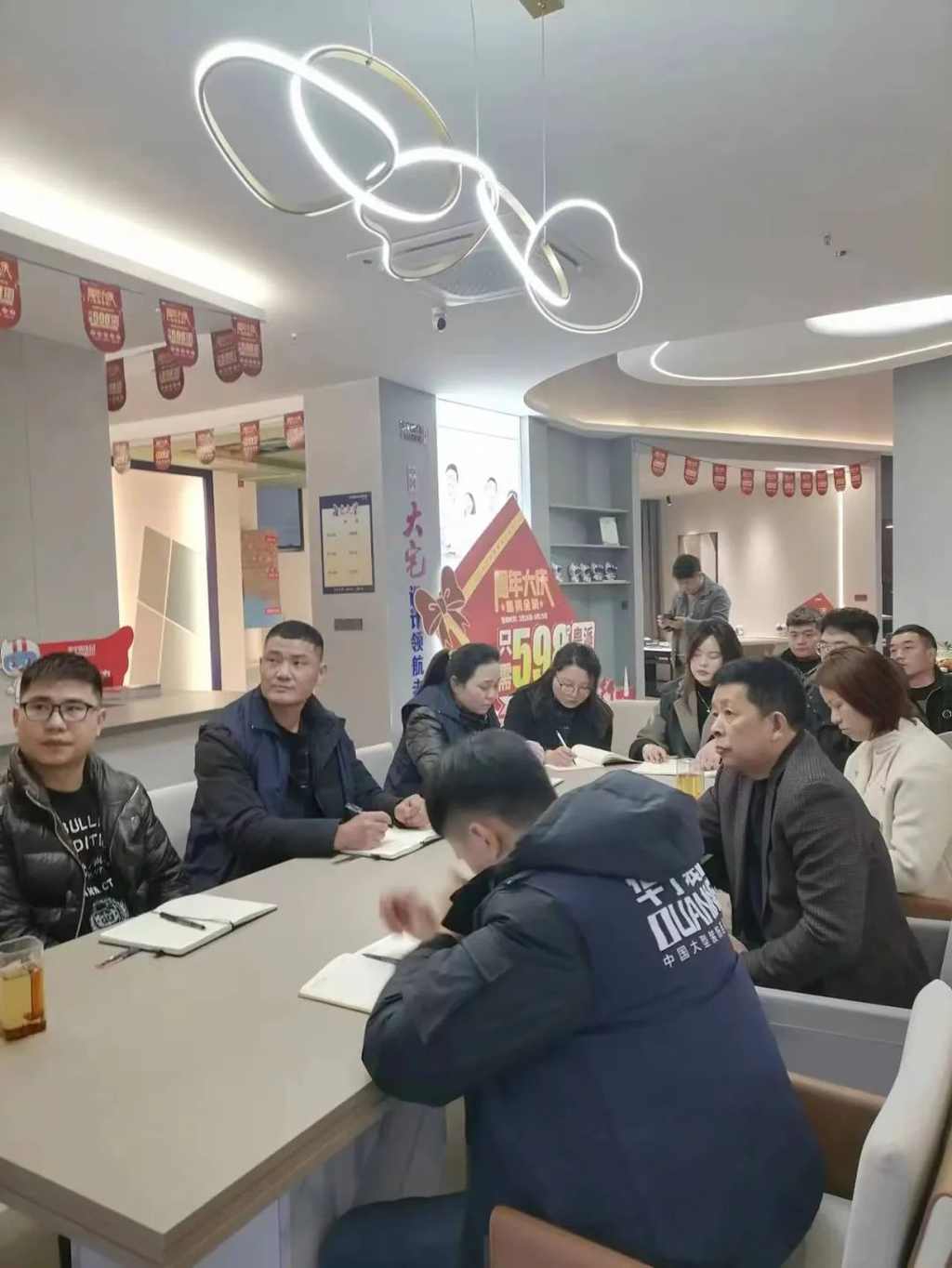 1677126965.jpg 4.jpg